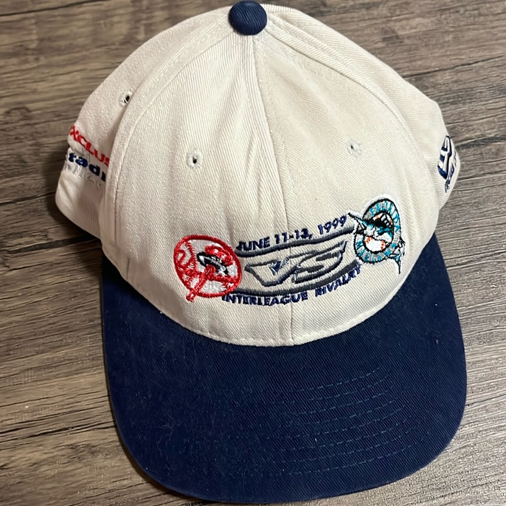 New Era Stadium Collection- Marlins vs Yankees 1999 Rivalry